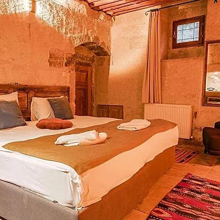 Carmin Cave Hotel *