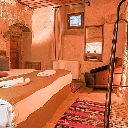 Hotel Carmin Cave *